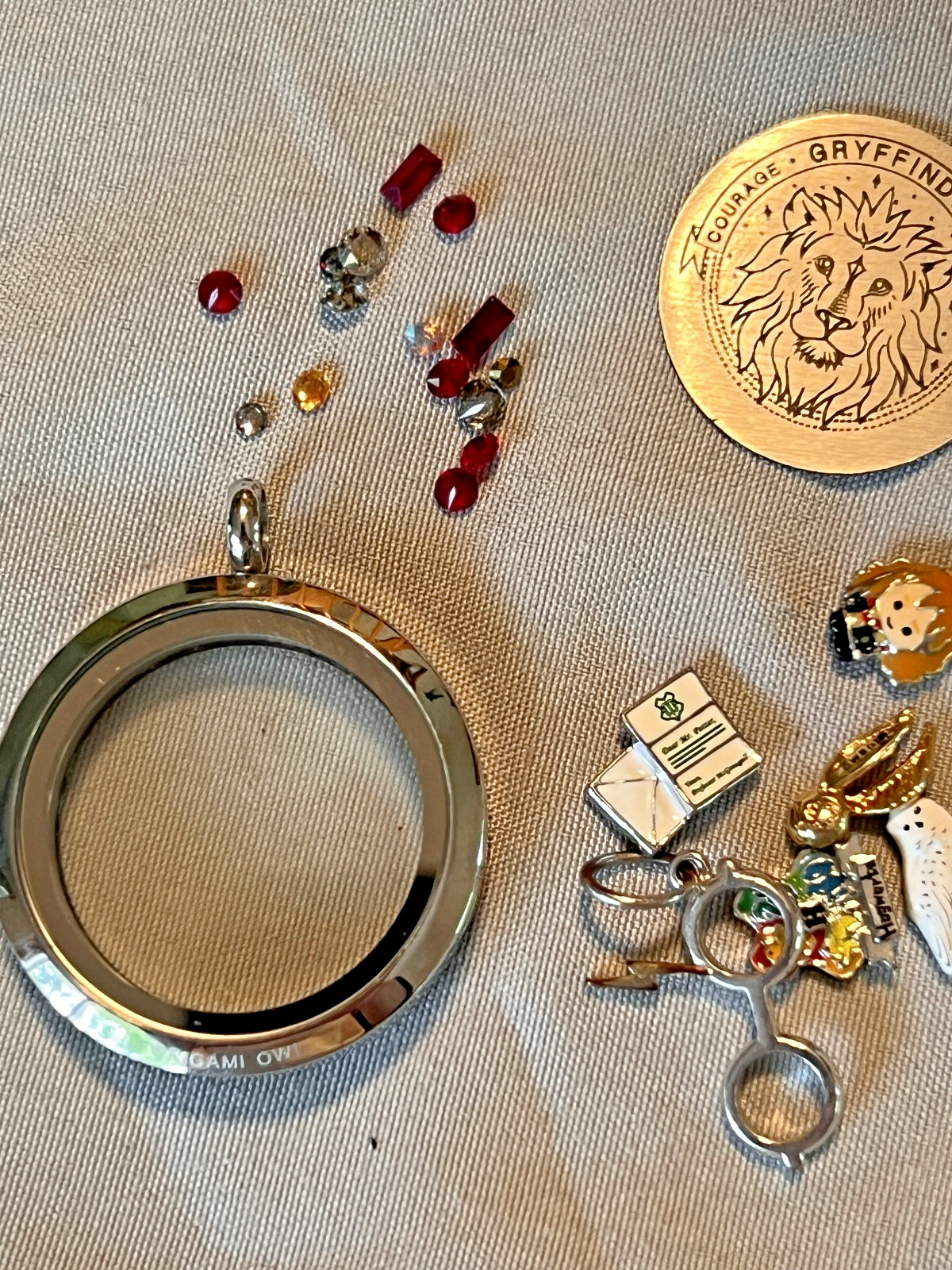 Origami Owl Harry Potter Lot of 7 Charms, 1 dangle char, 1 Locket, rhinestones