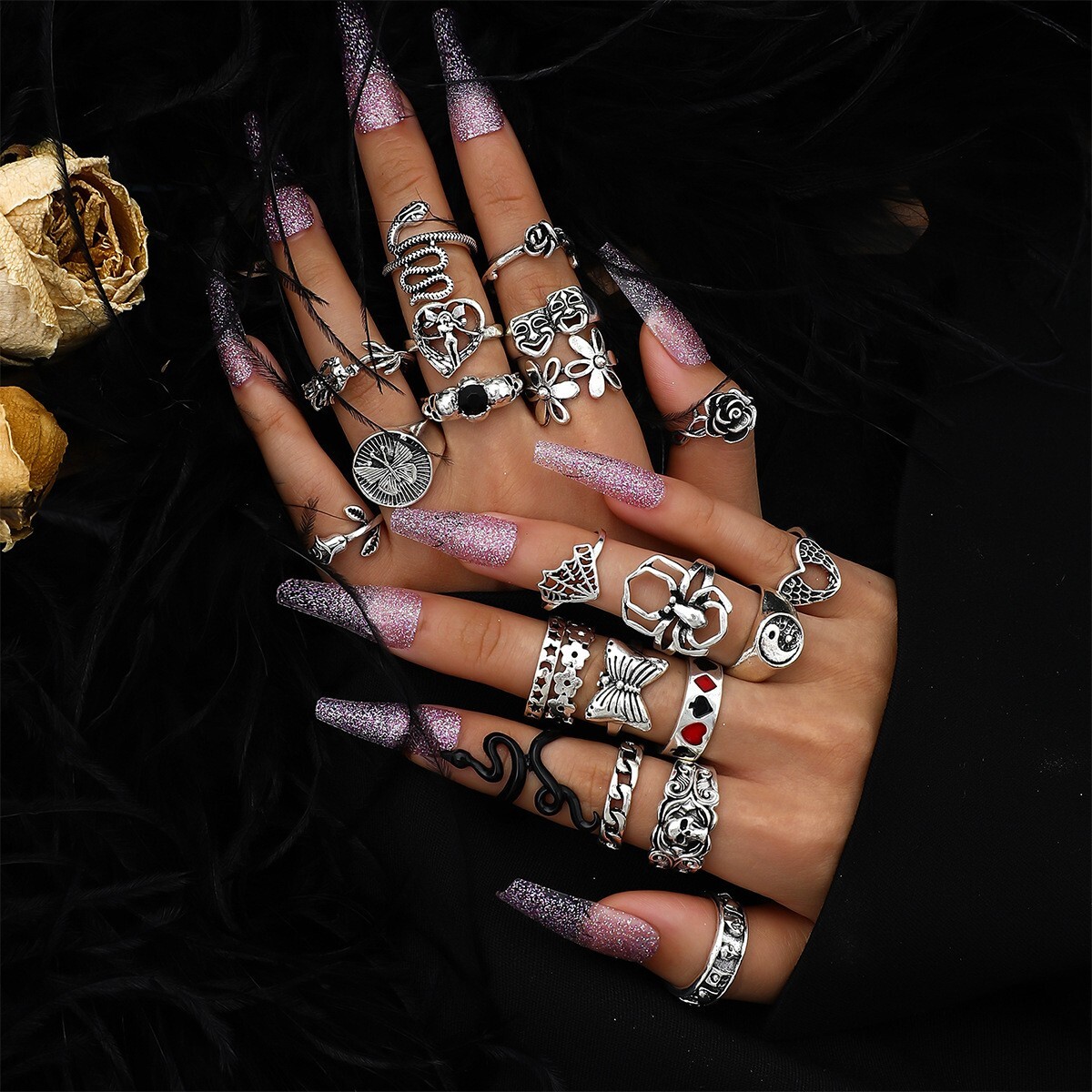 Wholesale 50 Antique Silver Mixed Vintage Rings Bulk Metal Gothic Jewelry Lots