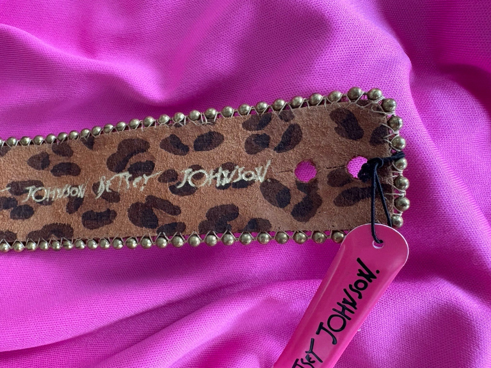 Betsey Johnson Vintage Tattoo Pink Rose Thorn Gold Leather Strap Bracelet RARE