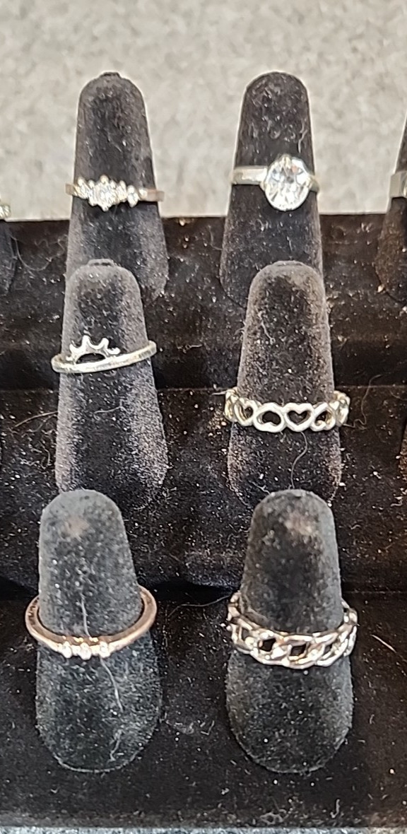 Jewelry 18 Silver Tone French Theme Rings Adjusts Sized #261 See Description