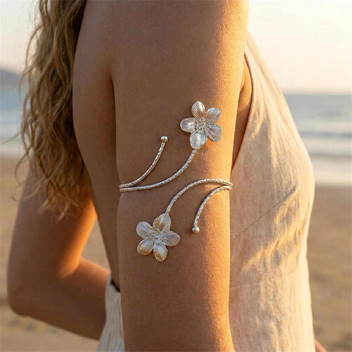 Women’s Boho Metal Flower Upper Arm Bracelet Vintage Punk Spiral Armlet Jewelry