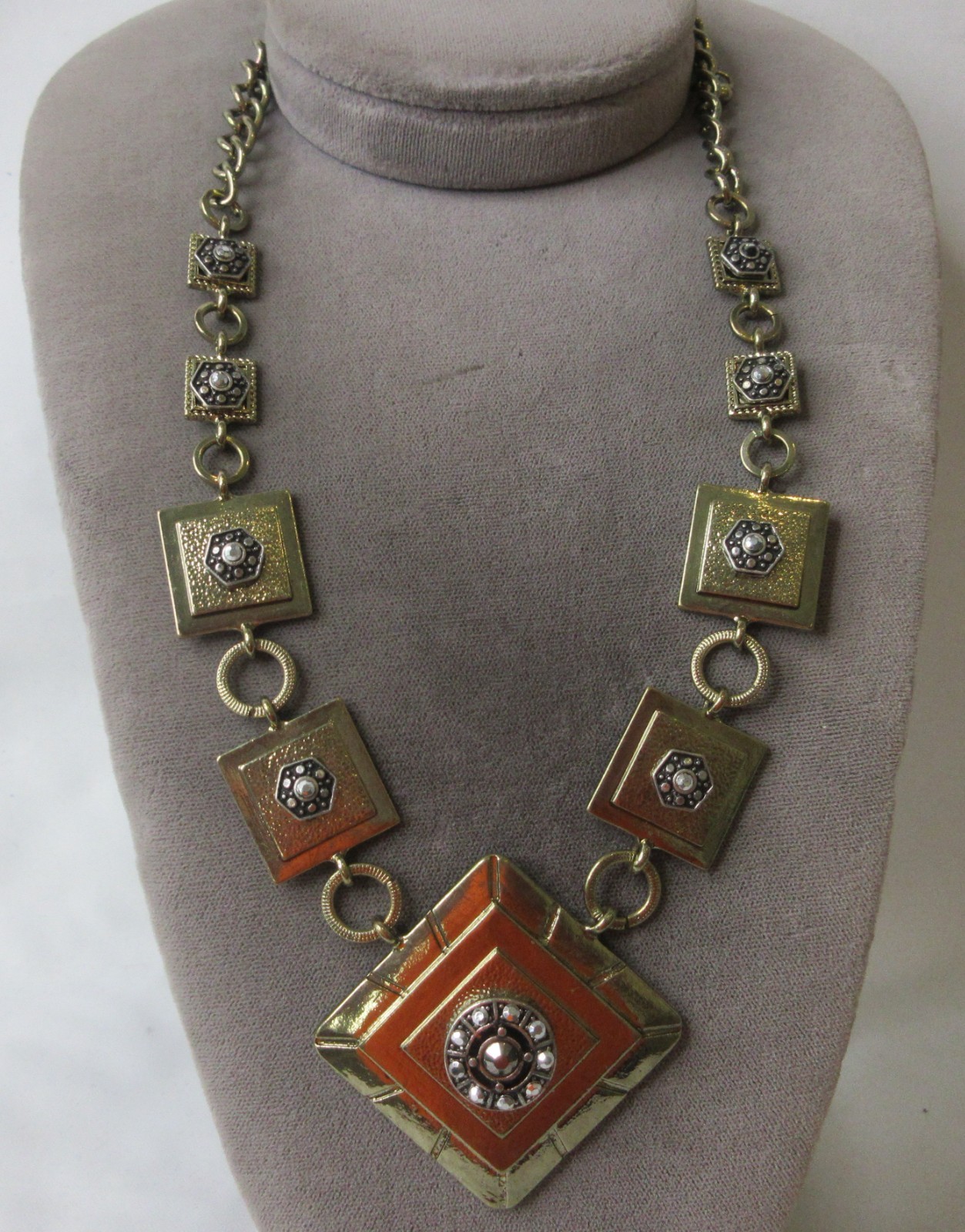 Macy’s Boho Bib Statement Pendant Necklace Gold Silver Bronze Champagne Tone NWT