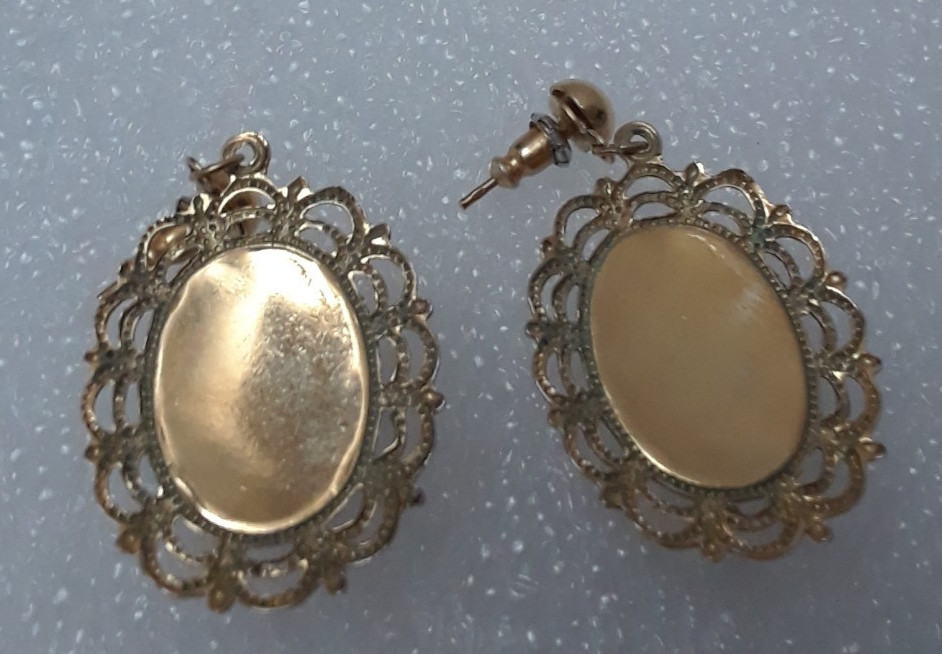Gold Tone Drop Pierced Earrings Multicolor Faceted Stone