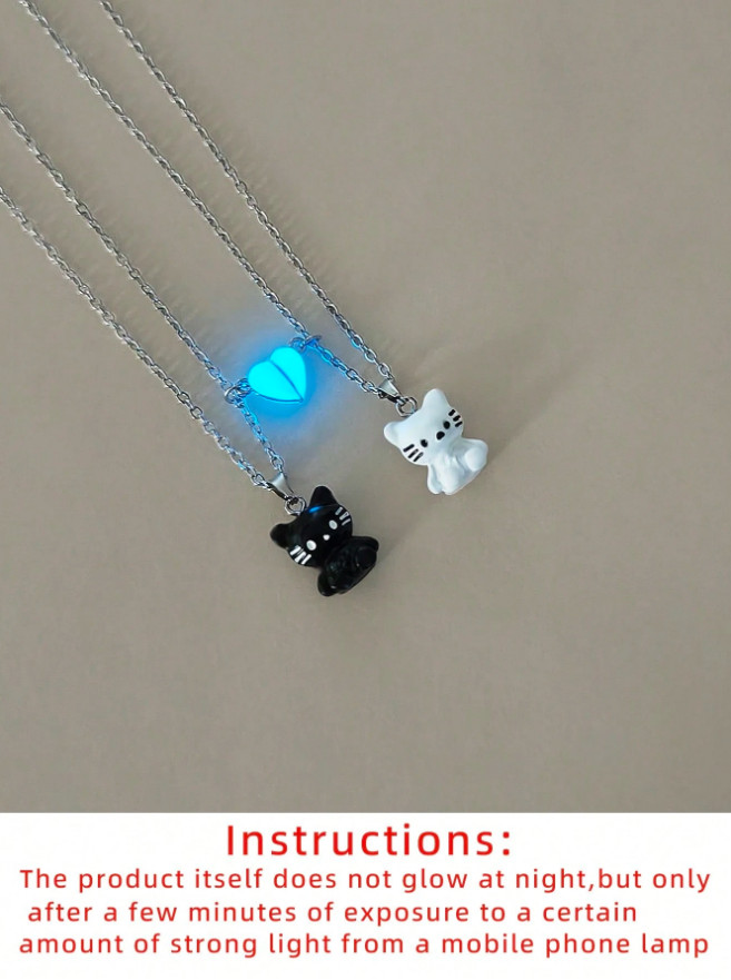 2PCS Couple Necklace Glow In The Dark Kitten Pendant Magnetic Gift Fot Her BFF