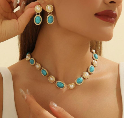 Turquoise and Pearl Choker Necklace Earring Set Gold Plated