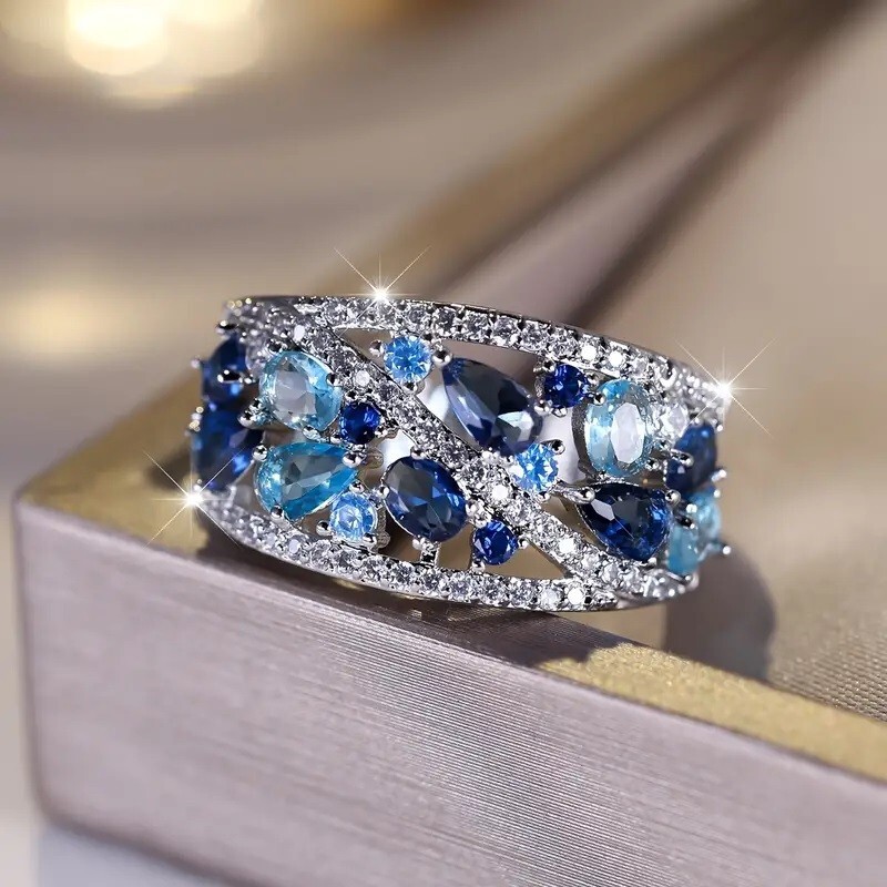 Elegant 925 Sterling Silver Blue White Topaz Wedding Engagement Ring Size 9