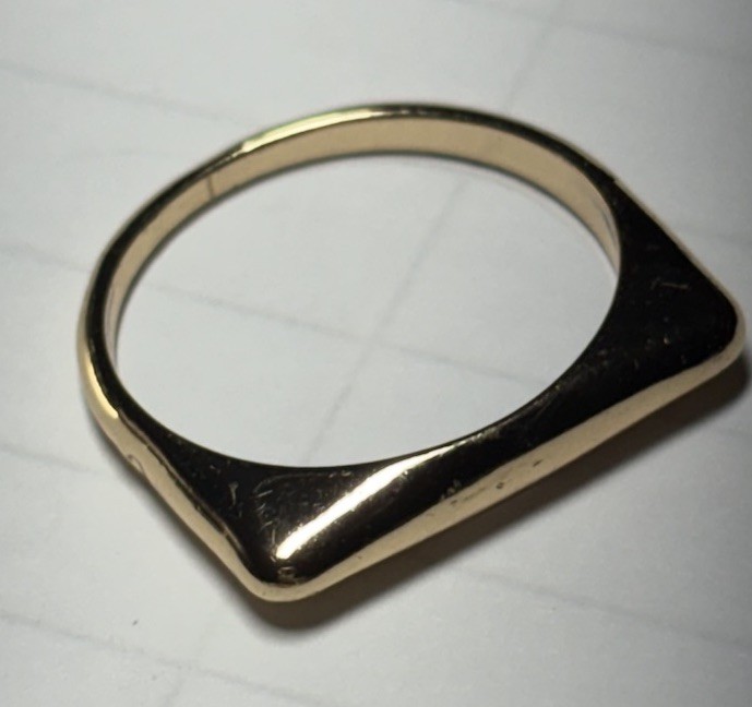 Gold Tone Flat Top Bar Signet Ring, Band Unisex Adult , Stacking, Size 8