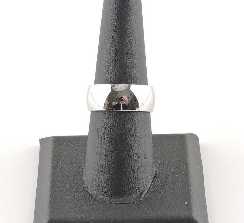 Stainless Steel Comfort Fit 8 mm Wide Band Ring – Free Gift Packaging