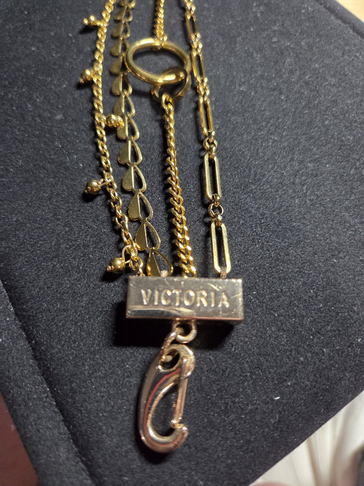 Victoria Emerson 4 Strand Gold Tone Bracelet 7.75″ Hearts Layered Chain Boho