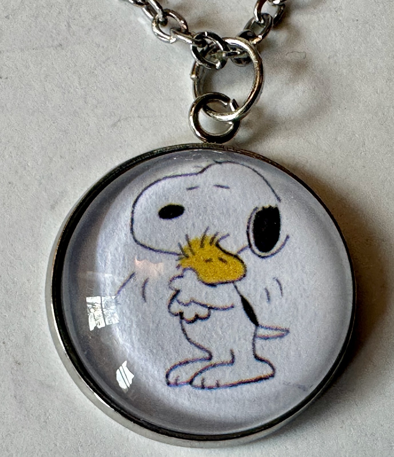 CHOICE; SNOOPY PEANUTS PENDANTS 3/4 OF 1″ NECKLACE 18″ WOODSTOCK CHARLIE BROWN