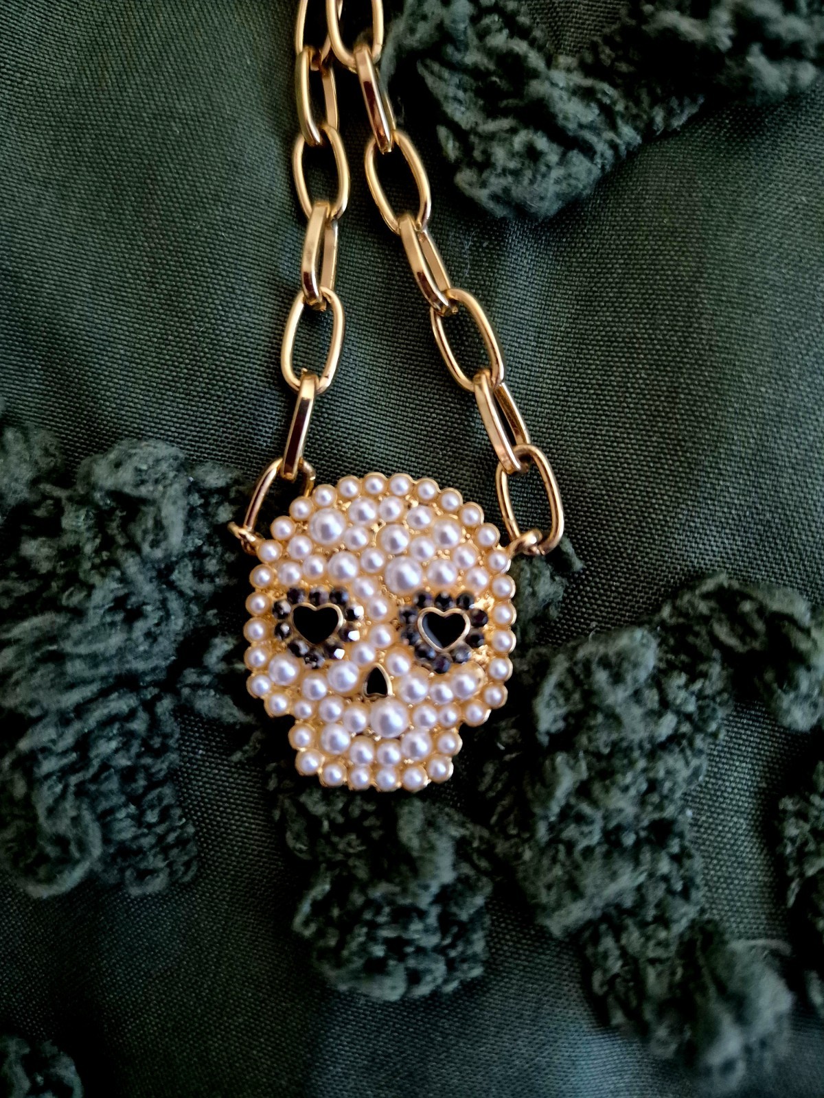 Gold Tone Cable Chain Necklace Skull Charm Pendant Faux Pearl Crystal