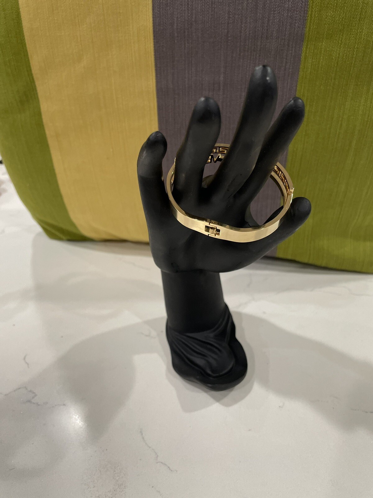 Durable, Lightweight And Long-lasting Fashion Bracelet