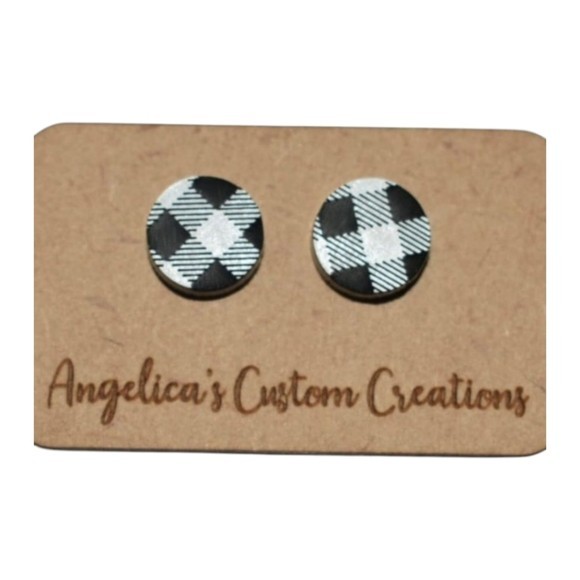 Black & White Plaid Wood Studs