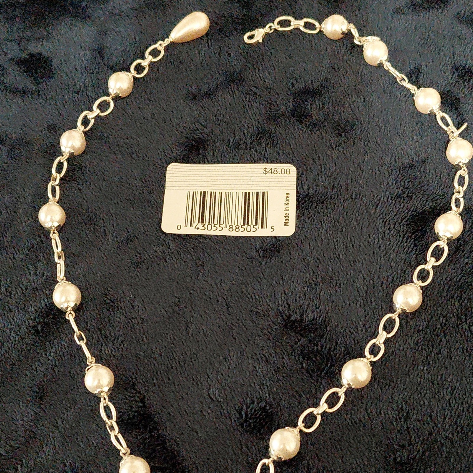 NAPIER Silver Chrome Station Cable Chain Necklace Simulated Cream Pearl Lobster