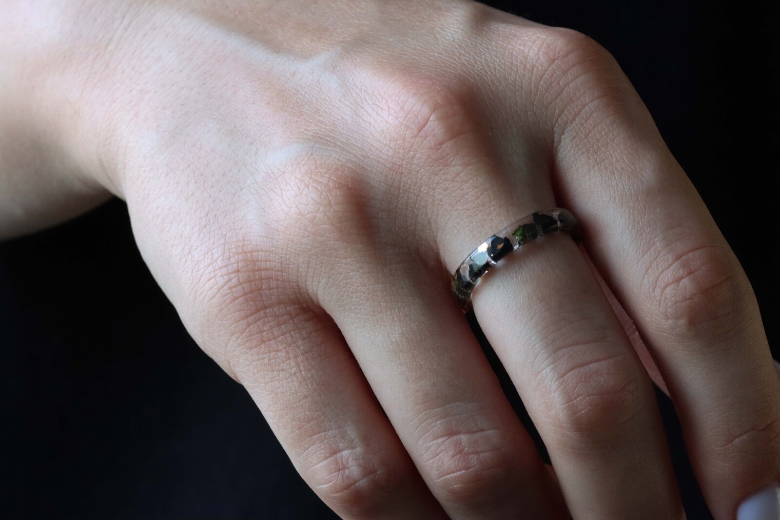 Thin Resin Ring With Pressed Black Flowers and Gold Flakes, Nature Inspired Band