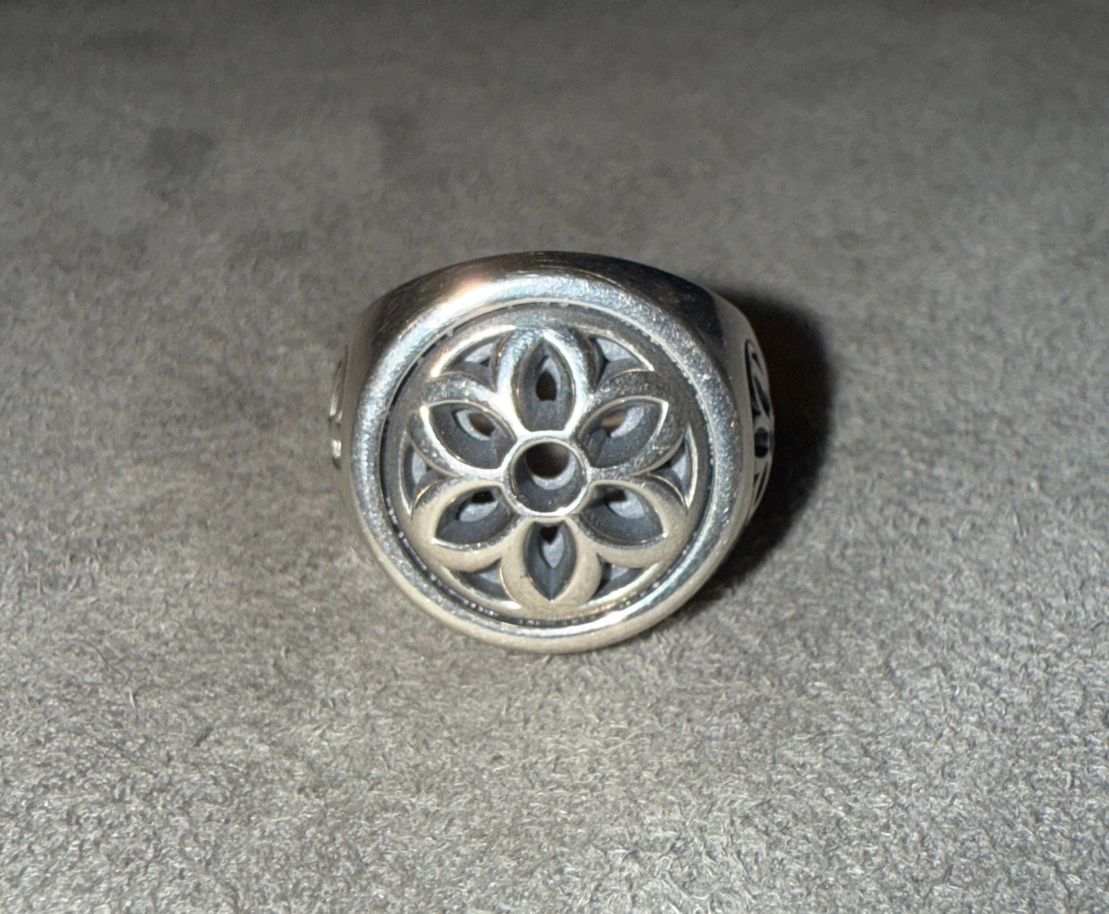 Good Art Hlywd Sterling Silver 925 Club Ring Medium, size 8 MSRP $765