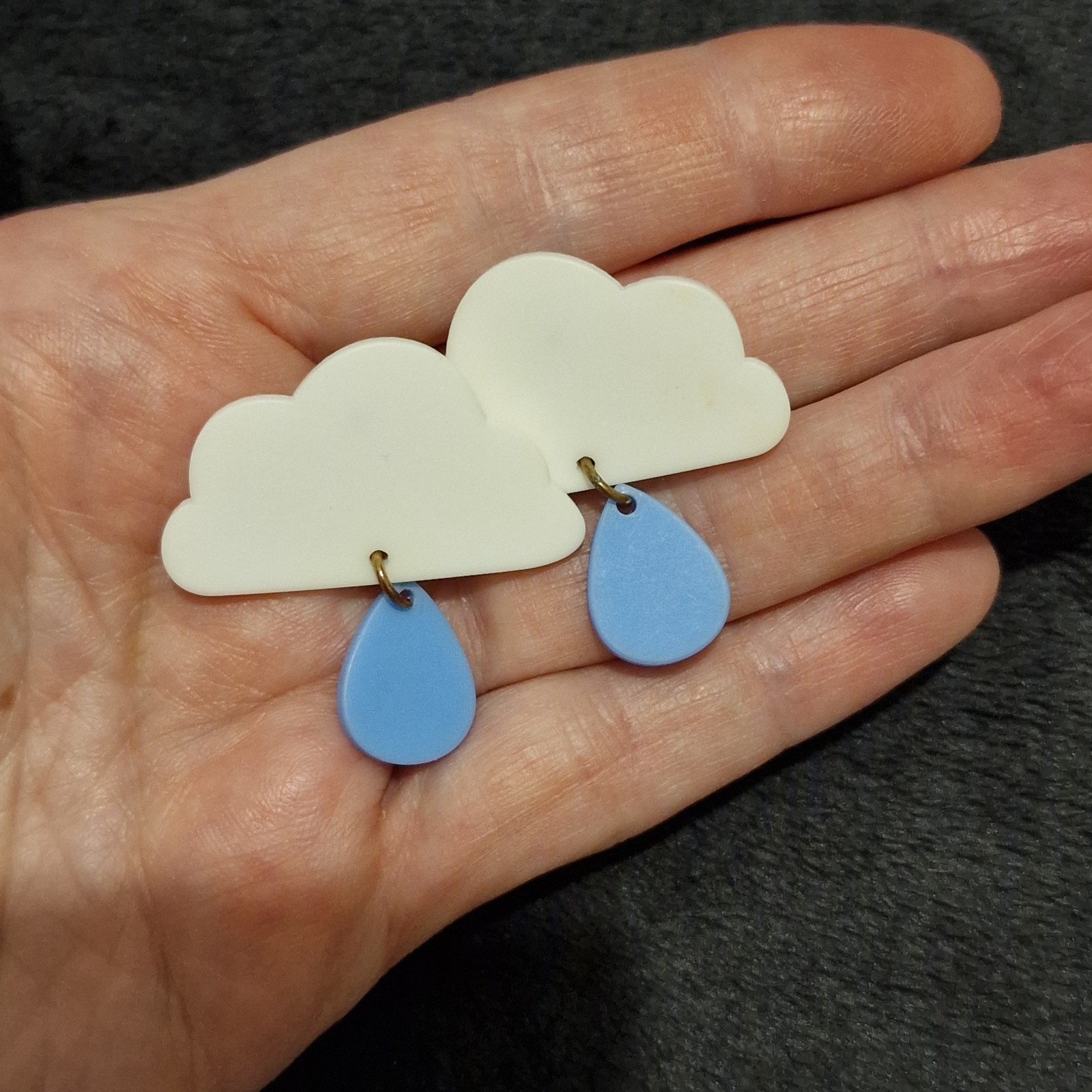 White Plastic Cloud w Light Blue Teardrop Raindrop Dangle Post Stud Earrings