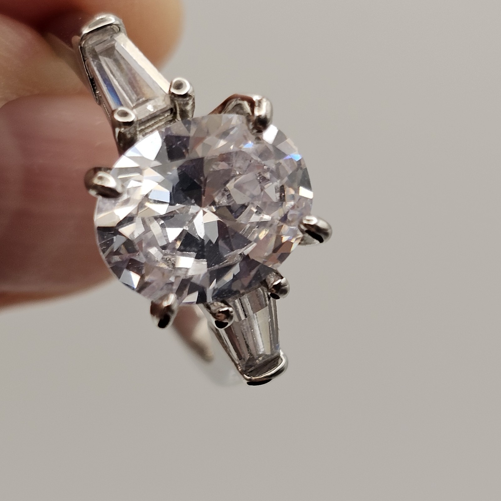 Engagement Stamp 925 3 Ct Oval Cut White Saphire & 2 Baguettes Sz 8 8140