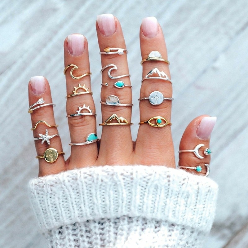 Bohemian 20 PC Ring Lot Popular Silver& Gold Tone Boho Rings NEW Teen Favored