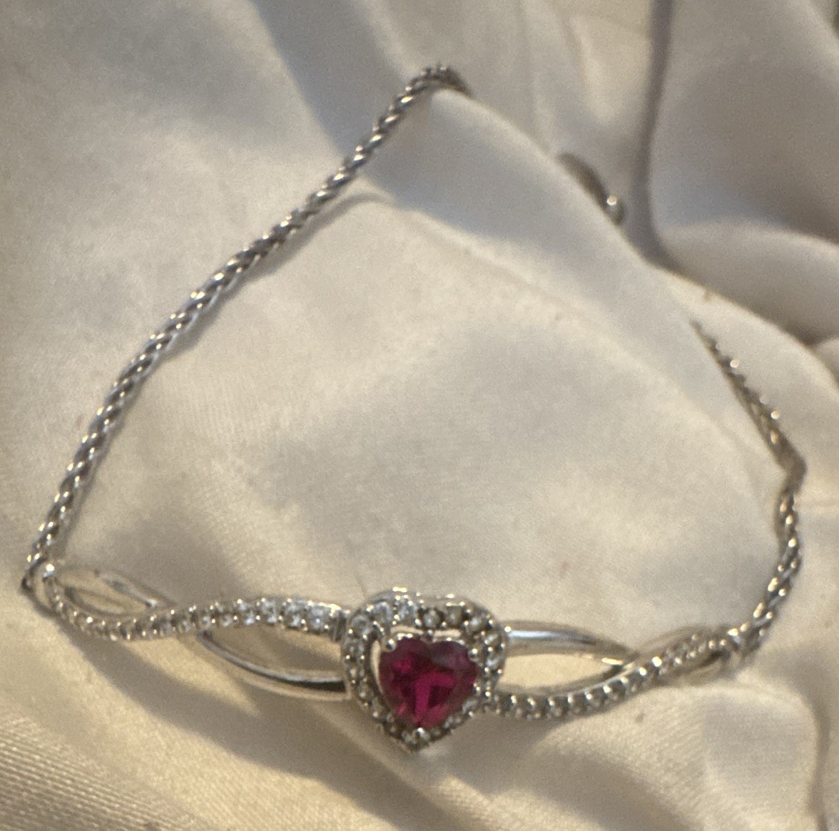Kay Jewlers Silver-Tone Rope Chain Bracelet Slide Closure Red Heart Crystal