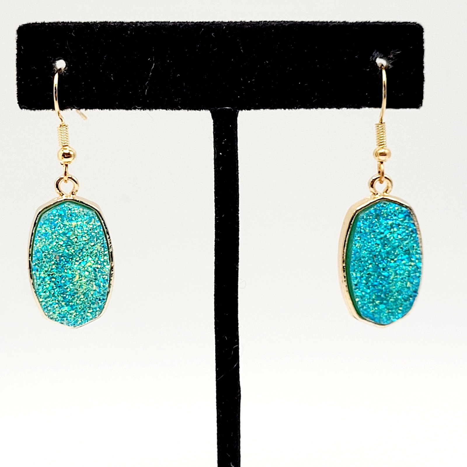 Modern Sparkle Faux Druzy Turquoise Color Gold Tone Pierced Hook Dangle Earrings