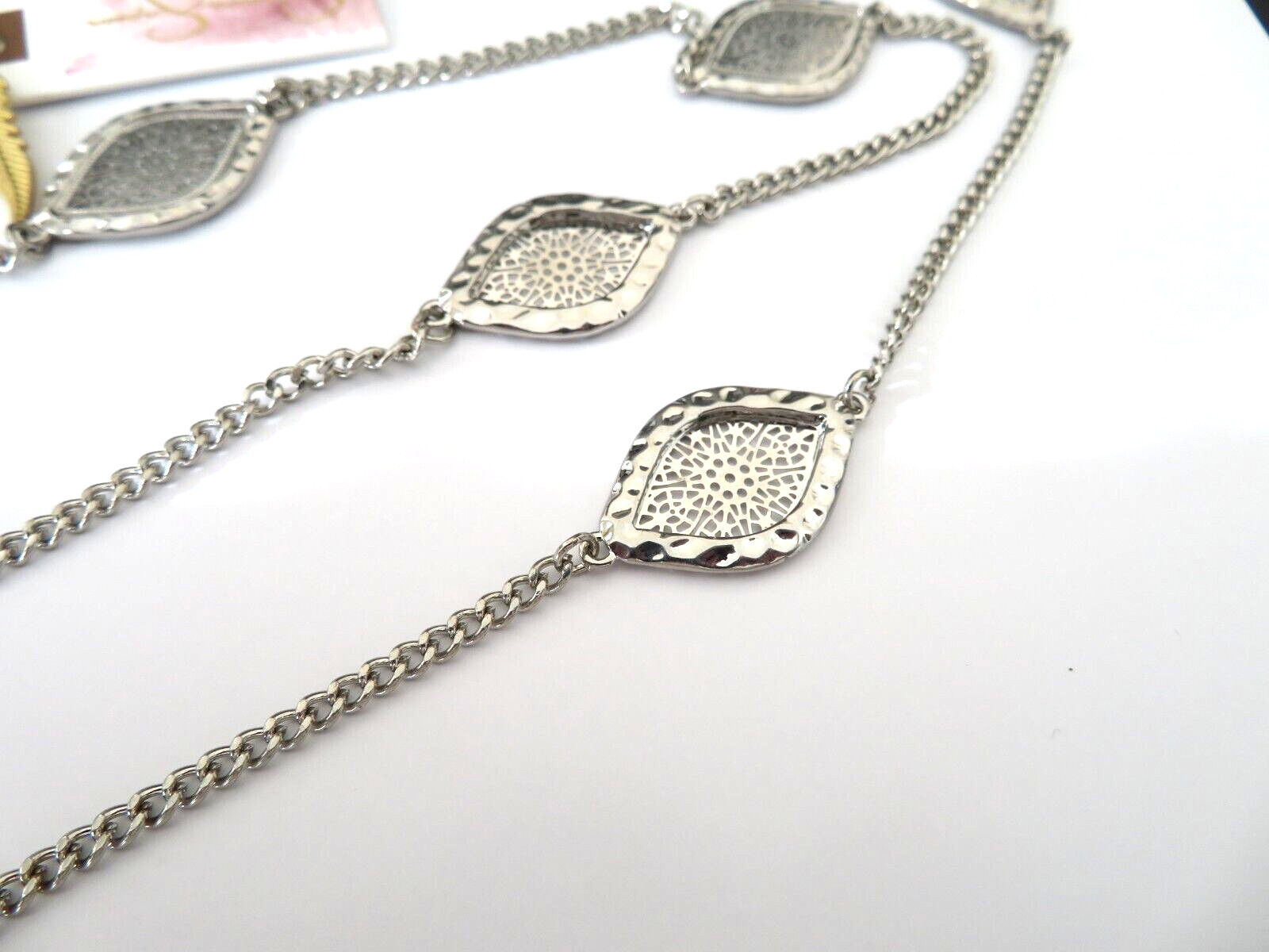 JESSICA SIMPSON SILVER NECKLACE 34″