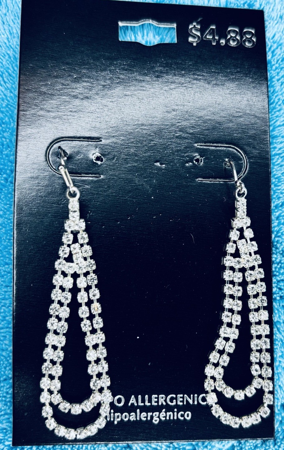Lot Of 8 Pair Fashion Earrings…new