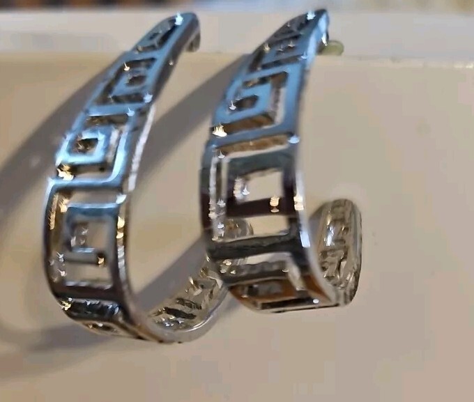 Women’s Silver Earrings Elongated Hoops Angular Cut Out Design 1.25″ Drop