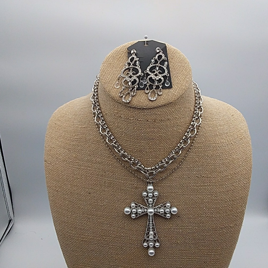 3 Strand Cross Chunky Necklace Rhinestone Faux Pearl + Dangle Drop Earrings