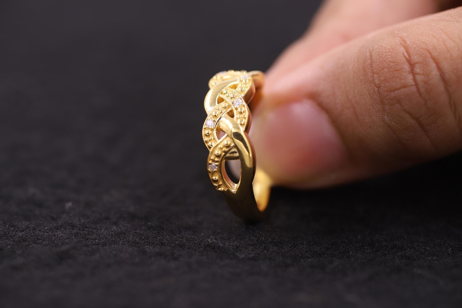 1.20 Ct Round Simulated Diamond Criss Cross X Band Ring 14k Yellow Gold Plated