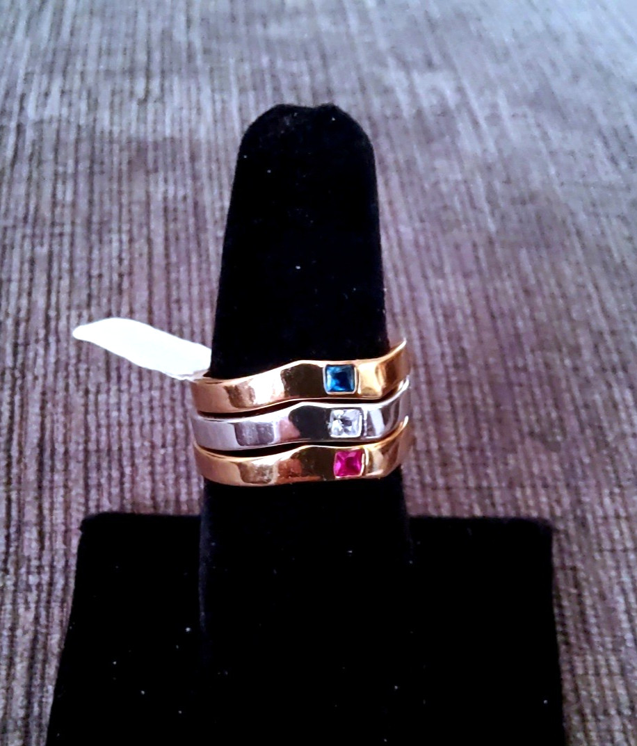 Park Lane ” STACKED ” RING – Set of 3 rings in Slv & Gld + Red, Wht, Blu – SZ 8