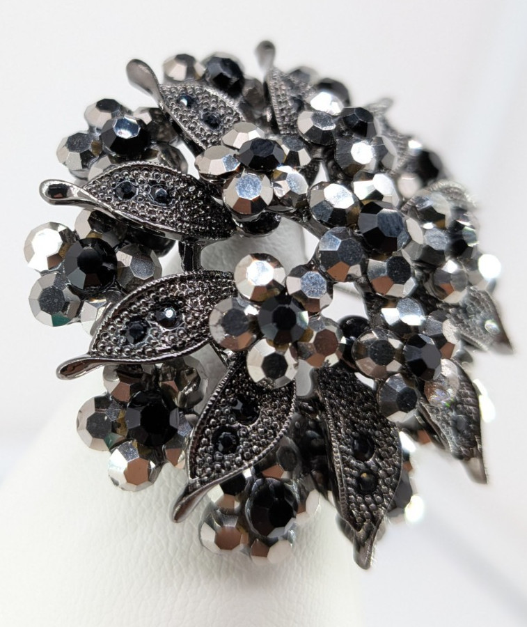 Vintage Gunmetal Rhinestone Flower Brooch Pin Hematite Crystal Dome 2in 30g
