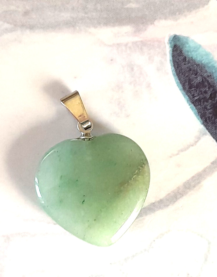 Gemstone Heart Pendant Green Aventurine Beautiful .75″ w/ Silver Tone Bail