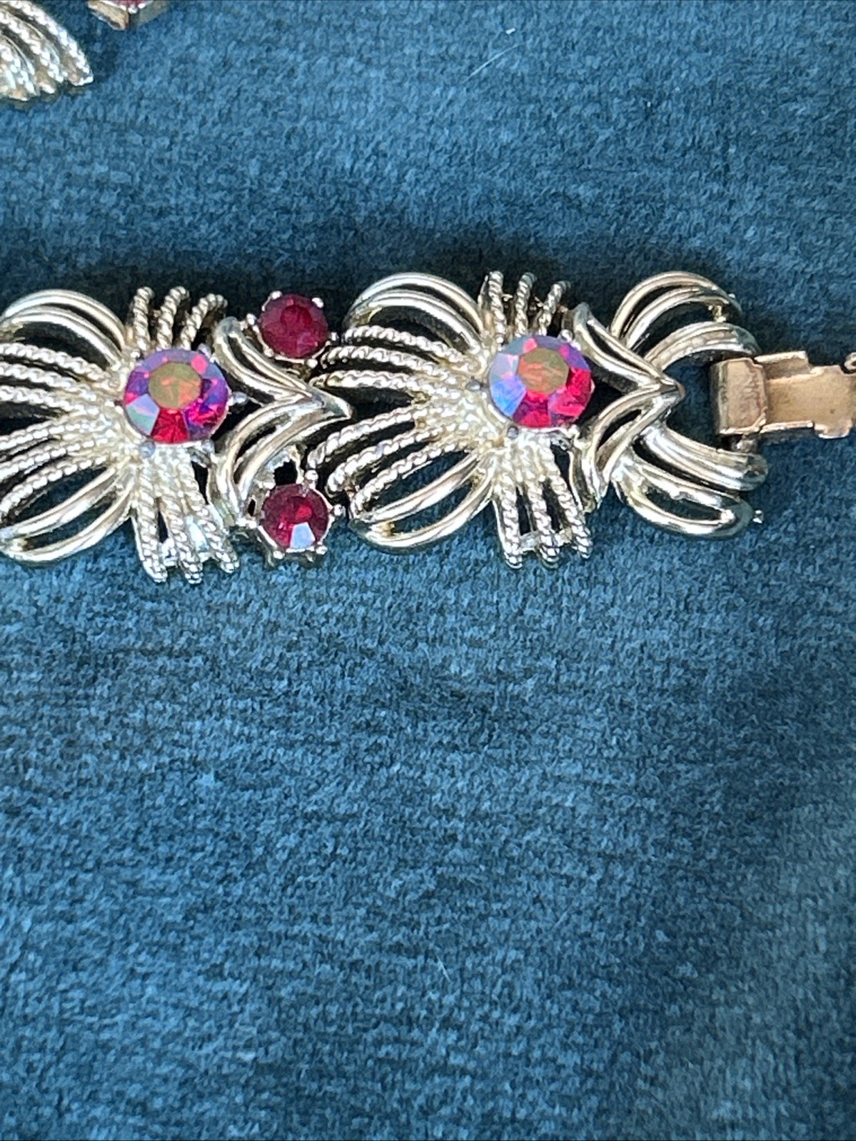 Vtg Coro 3 Piece Set Necklace Bracelet Earrings Red Aurora Borealis Rhinestones