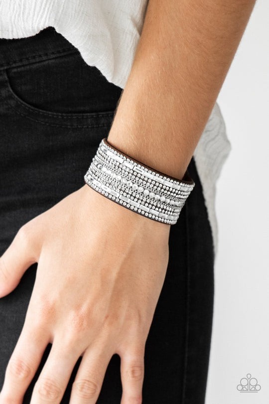 Lot of 11 Mixed Sparkle Snap Wrap Cuff Style Bracelets -NEW- SB3