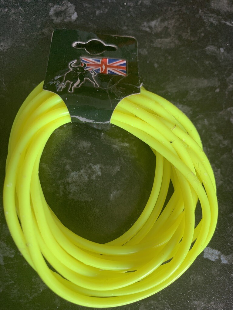 50 GUMMY BRACELETS Jelly Rubber Bangles Shag Bands Friendship Wristbands