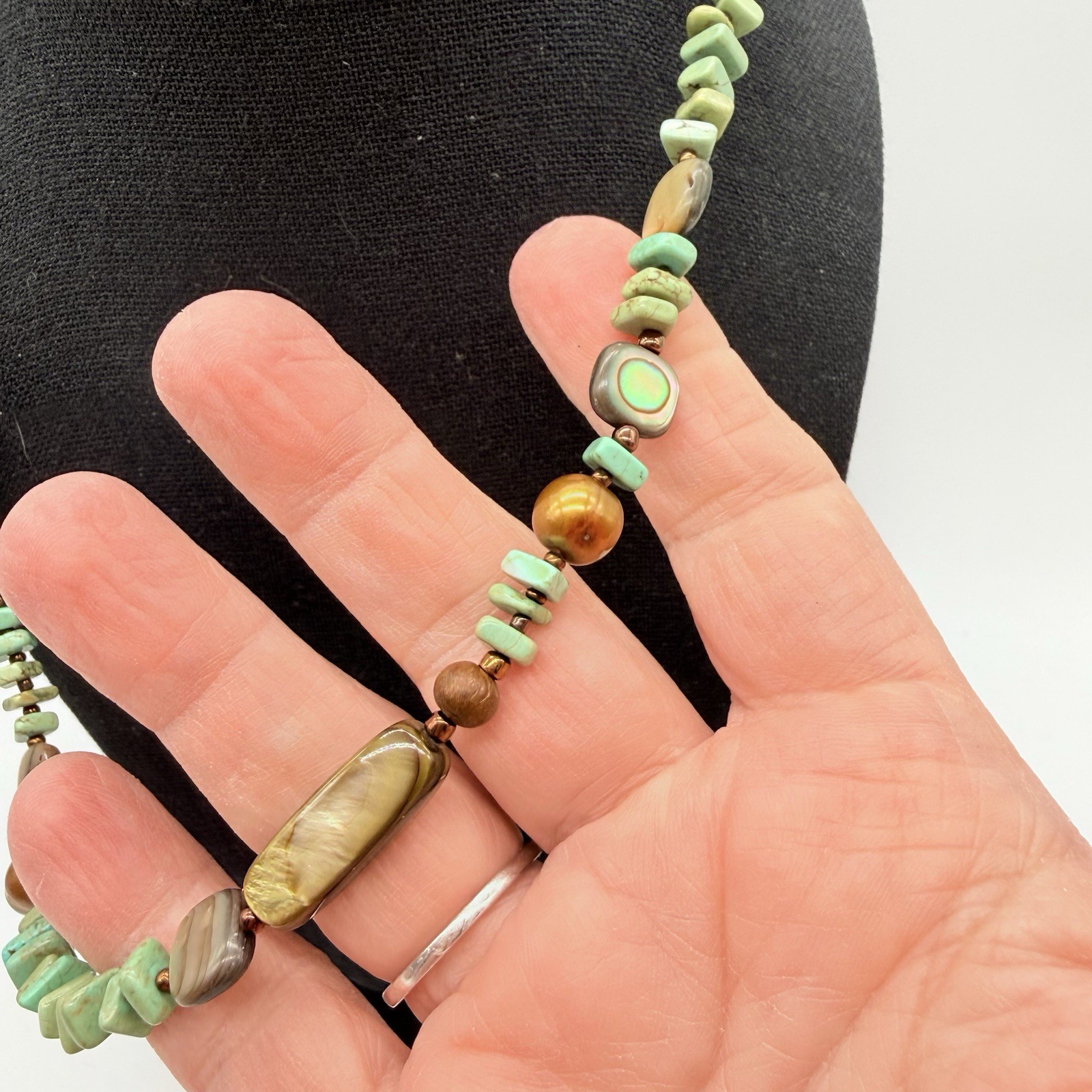Silver Silpada 19” Howlite And Abalone Necklace Boho Artesian VERY Good Cond.
