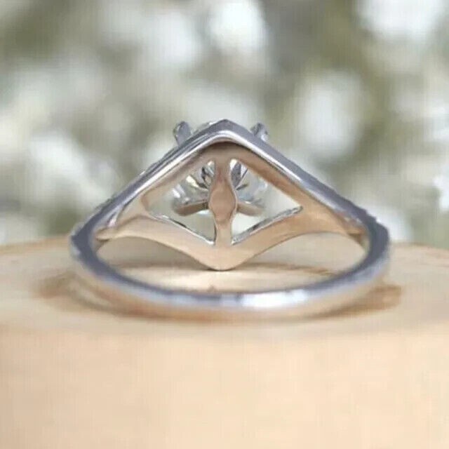 2.50Ct Round Cut Simulated Diamond Women’s Wedding Ring In 14K White Gold Plated
