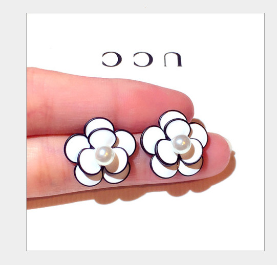 925 Sterling Silver Camellia Flower Faux Pearl Stud Earrings 0.8inch Women PE