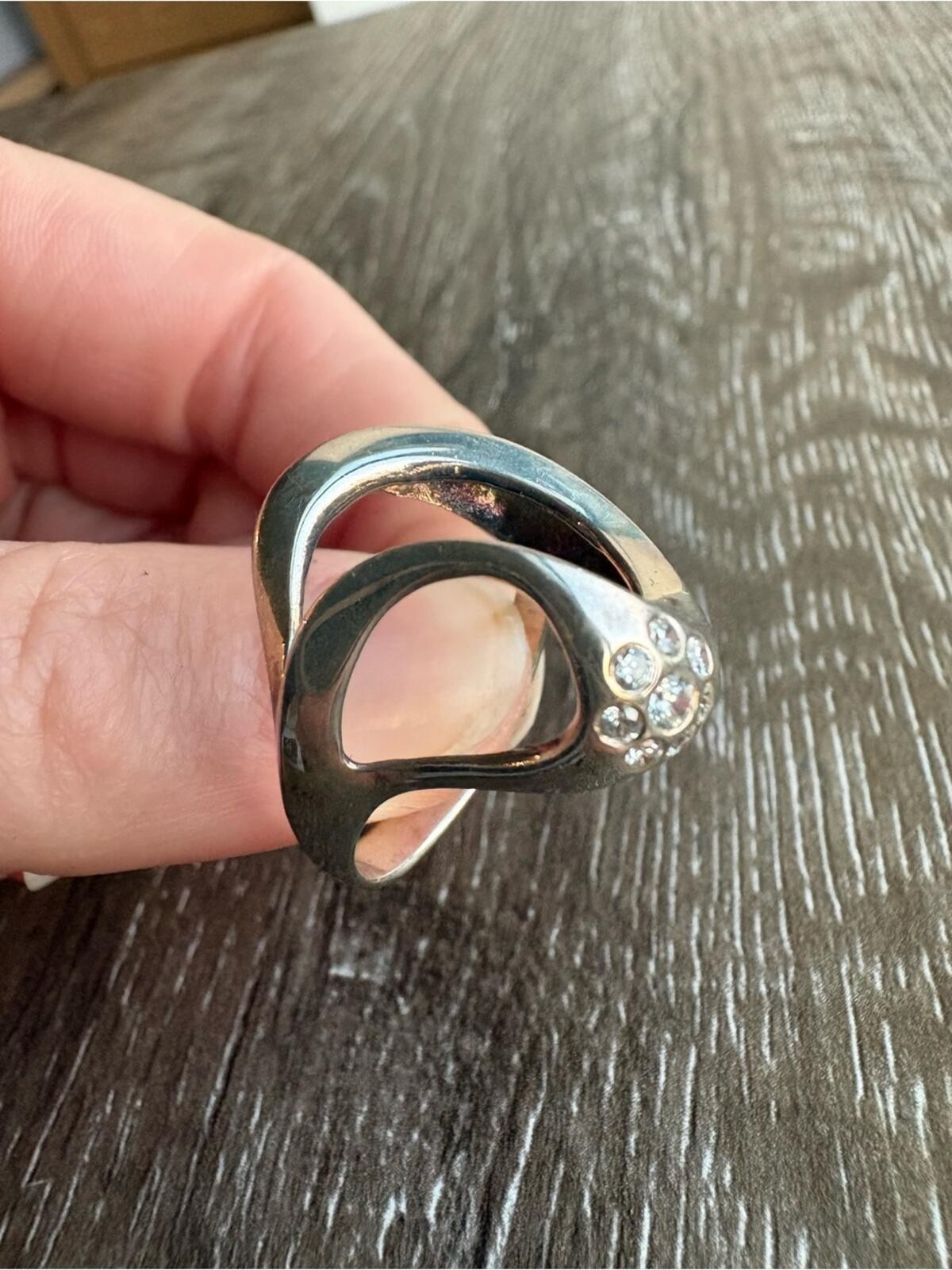 Sterling Silver Open Circle Ring with Crystal Accents – Size 9