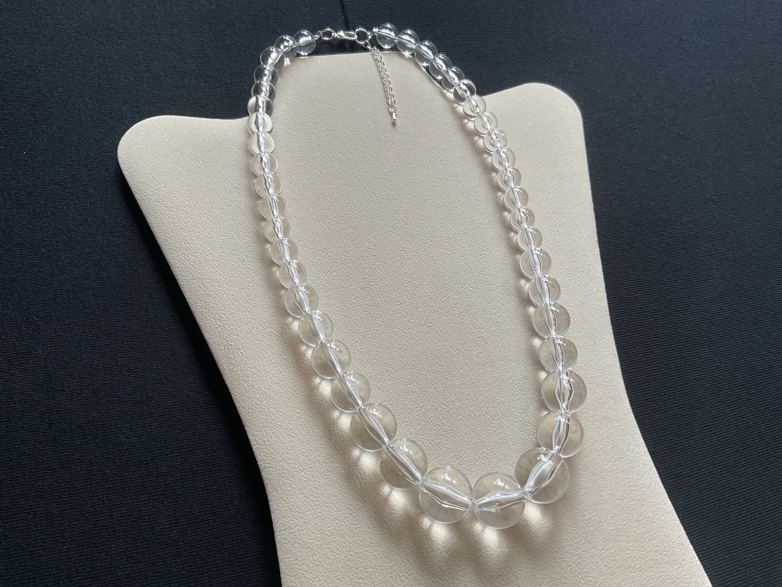 Chunky Clear Beads Graduated Necklace – Nickel Free