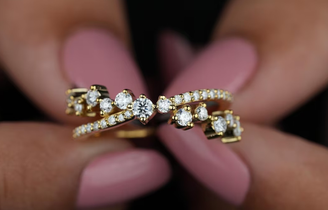 1Ct Round Simulated Diamond Wedding Criss Cross Band Ring 14k Yellow Gold Plated
