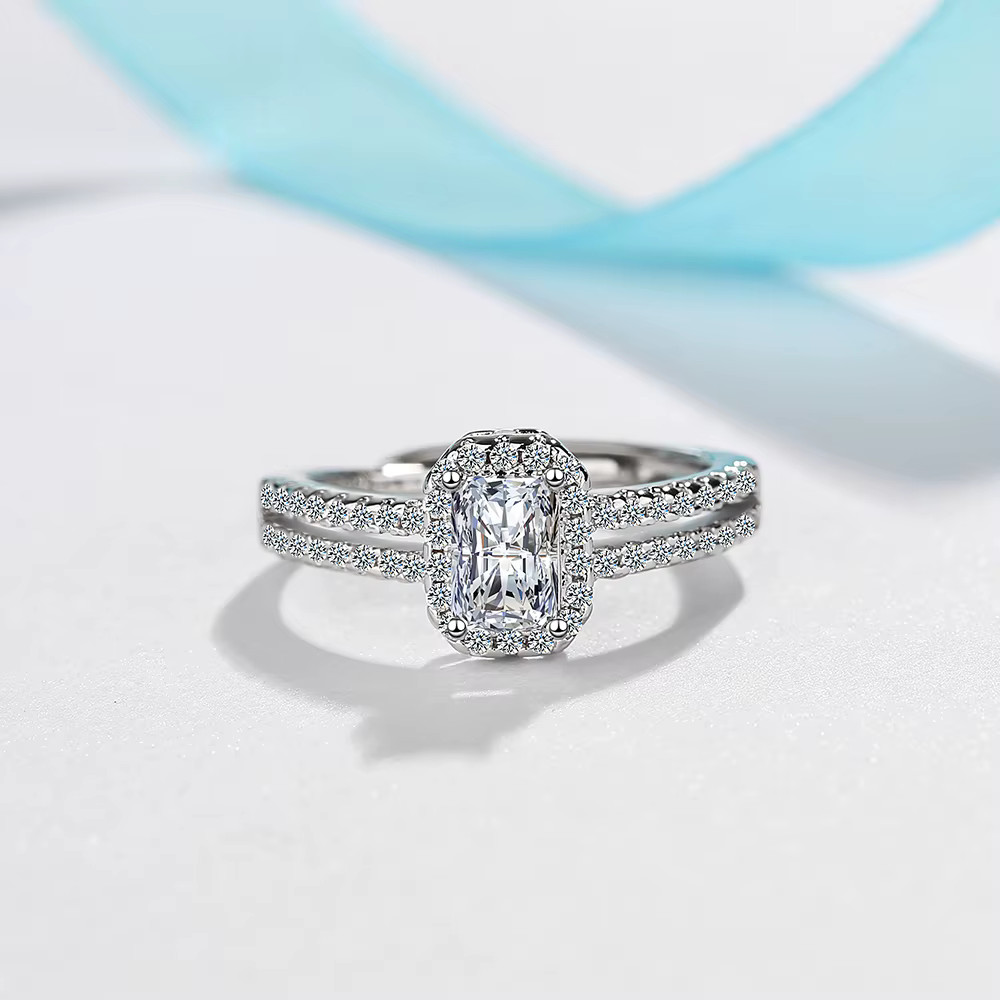 Sterling Silver Platd Emerald CZ Zirconia Engagement Wedding Adjustable Ring R55