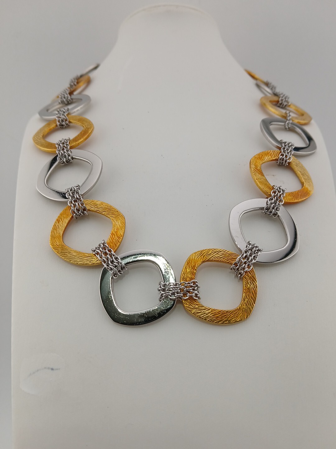 QVC ” Steel by Design ” Textured Smooth tri color Open Square Links Necklace