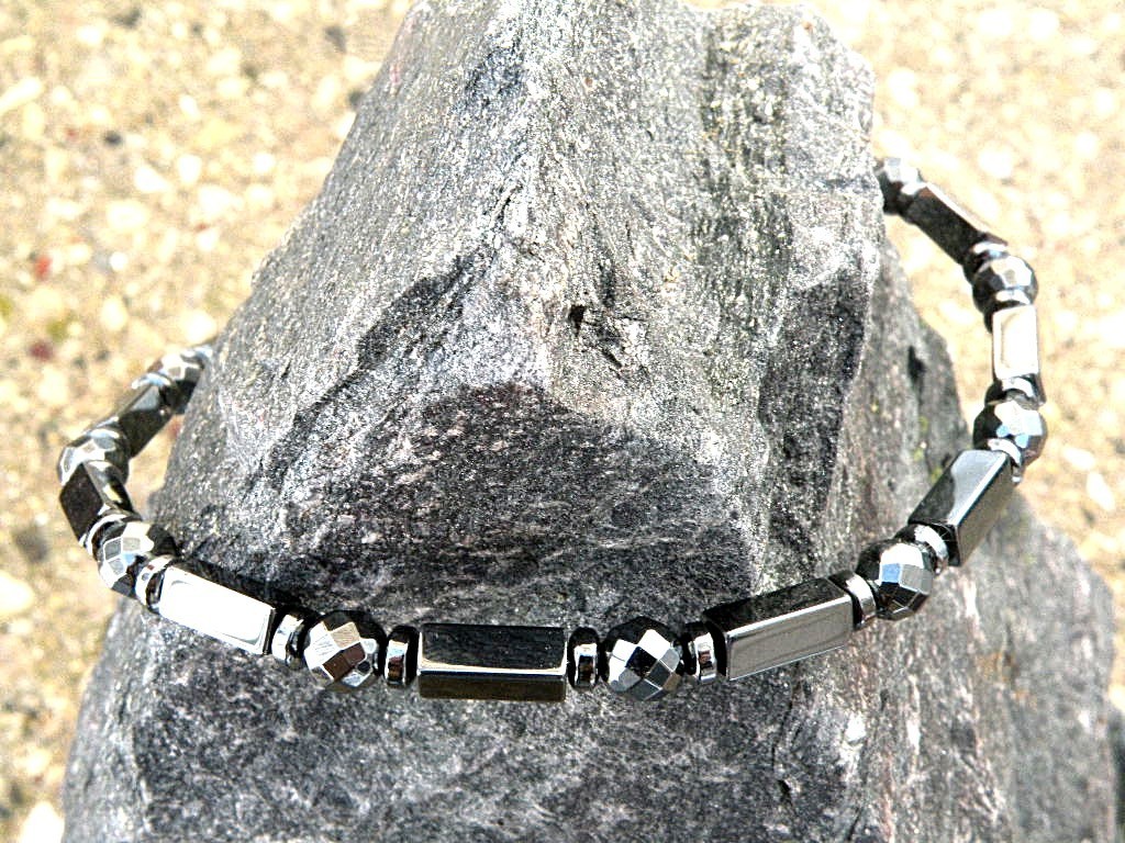 Men’s Women’s Black Magnetic Hematite Anklet Necklace Bracelet Therapy 1 Row