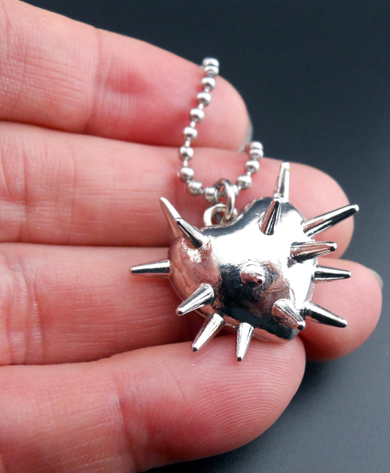Spiked Heart Necklace Stainless Chain New Pendant Gothic Thorns Jewelry Spikes
