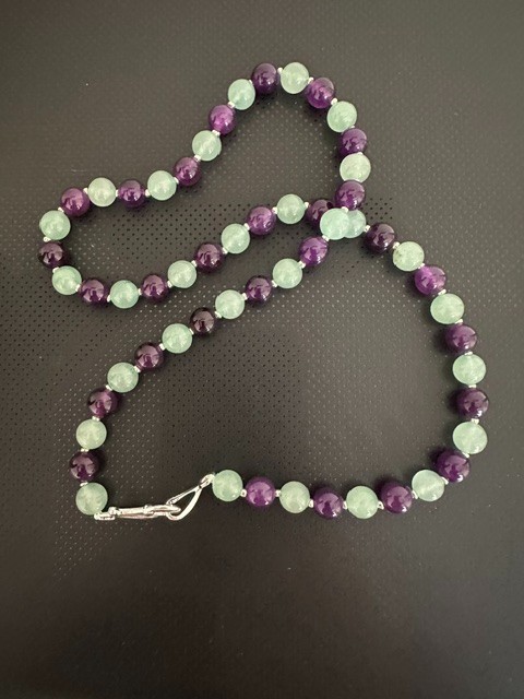 Natural Green Aventurine Purple Amethyst 8 mm Gemstone Beads 20″ Necklace.