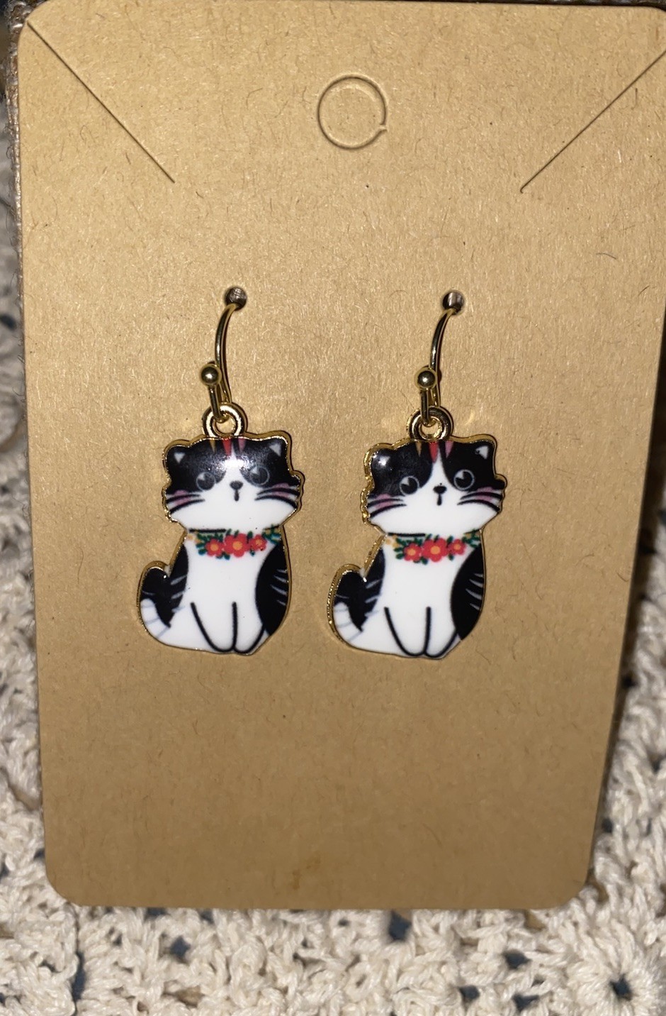 Black White Tuxedo Cat Dangle Hook Earrings Cute Kitty Floral Collar