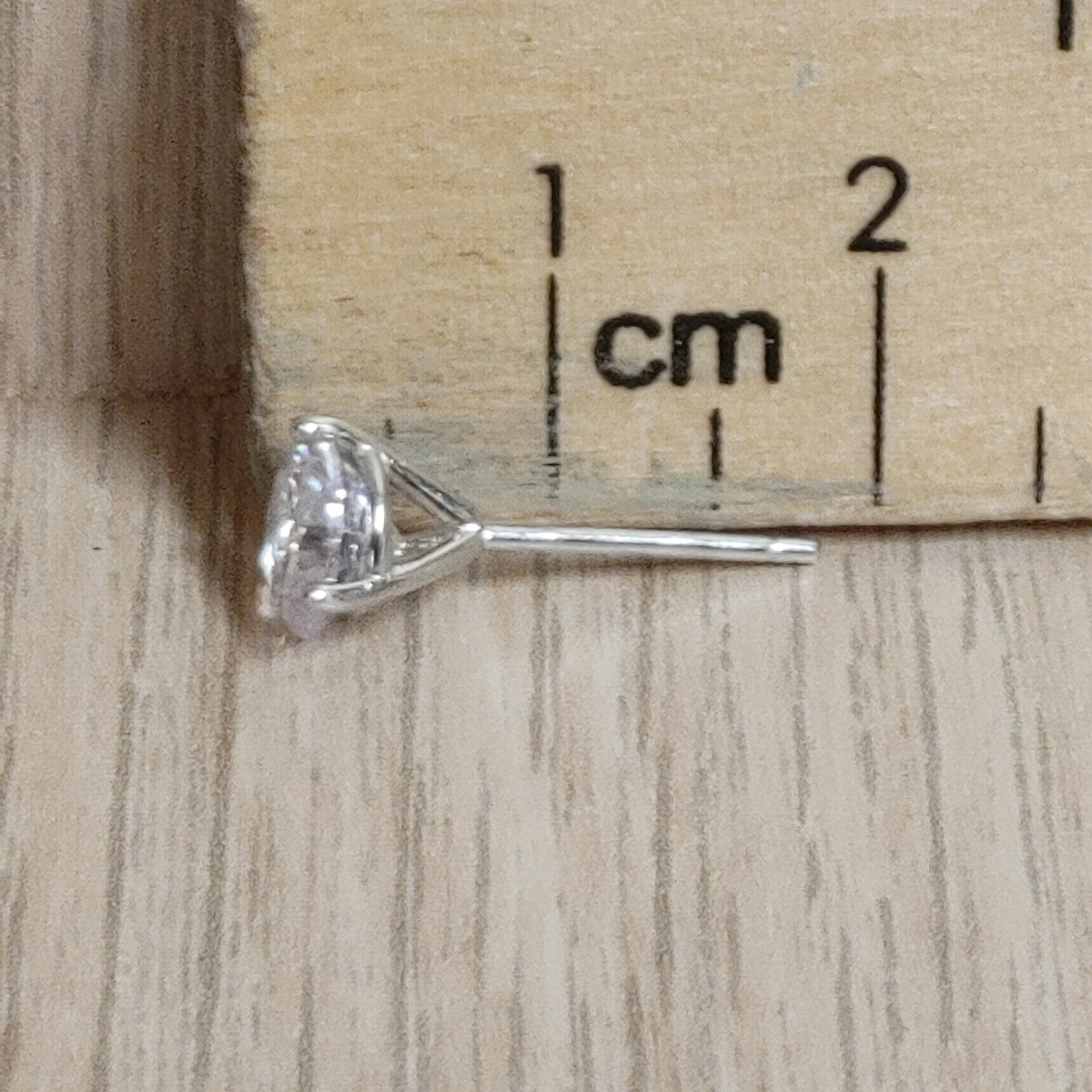 Sterling Silver Cubic Zerconia Stud Earrings Clear Round 925 NWOT