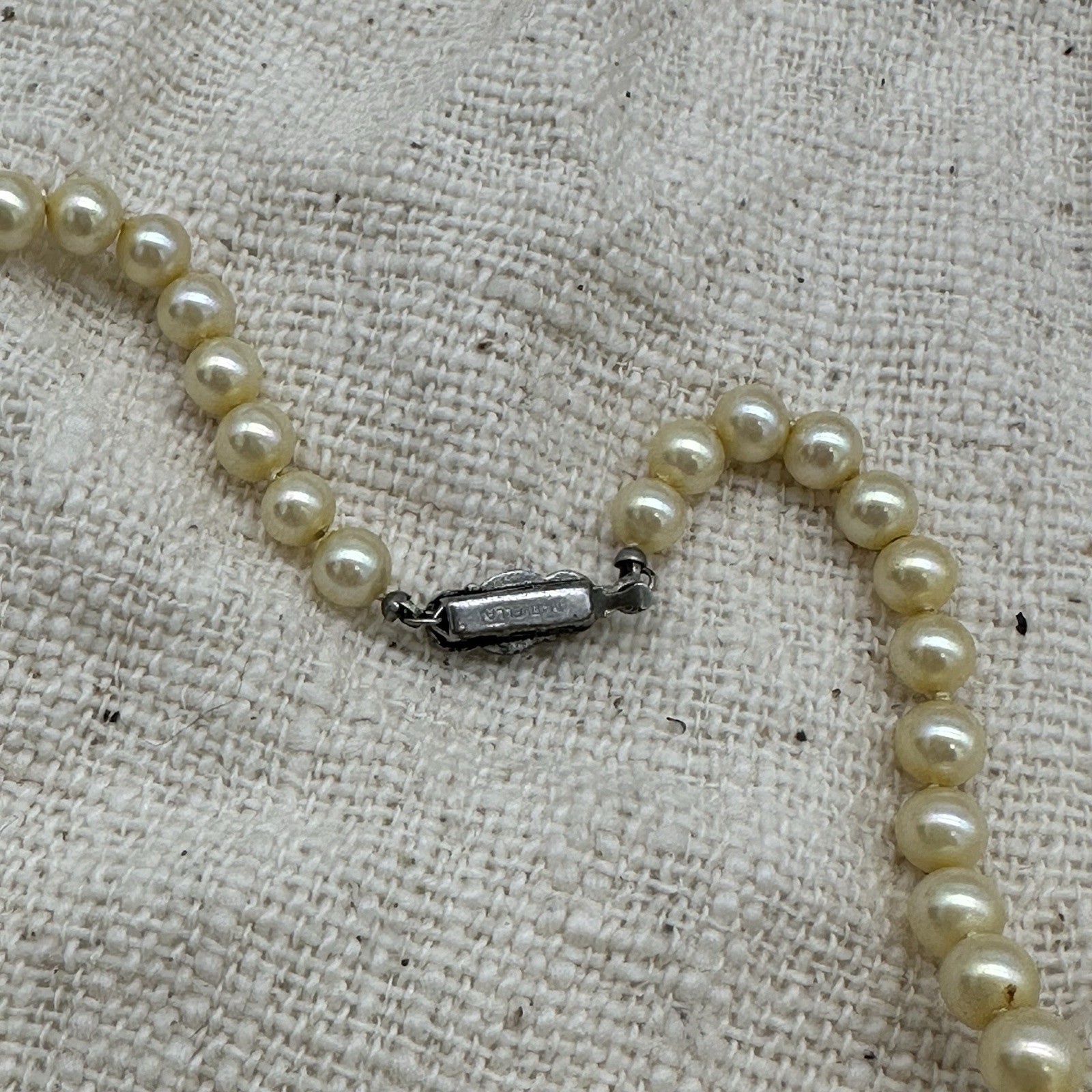 Vintage Marvella Graduated Pearl Necklace Rhinestone Clasp Signed 16″